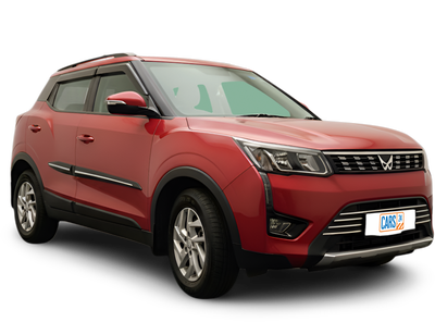 Mahindra XUV300-img